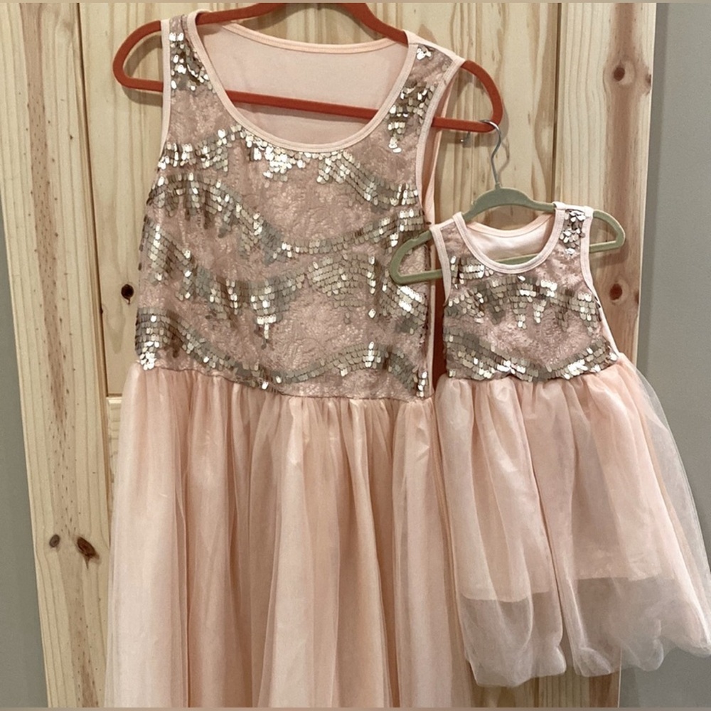 Mommy and daughter matching dresses